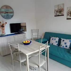 https://la-tavernetta.hotelsalgherosardinia.com